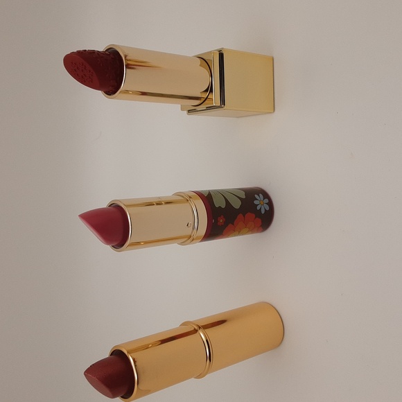 SALE New Estee Lauder Lip Bundle - New without Tags - Picture 11 of 16